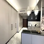 Apartment Elegance Hanza Tower