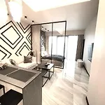 Elegance Hanza Tower Apartment *