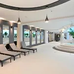 Elegance Hanza Tower Apartment