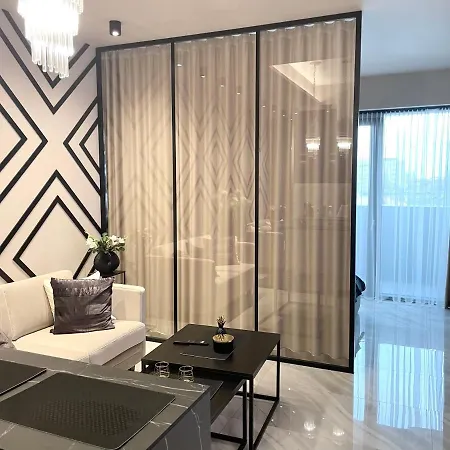 Elegance Hanza Tower Apartman *