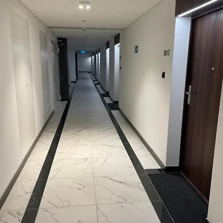 Apartman Elegance Hanza Tower